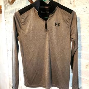 Under Armour  Youth large quarter zip
